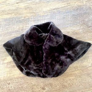 Faux fur black cape size small